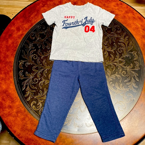 Boys Bundle 1 Pr Sweat Pants and 3 Short Sleeve T-Shirts Size 2-3T - Picture 5 of 14